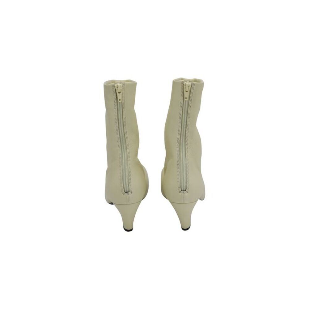 Khaite Normandy Boots in Cream Leather - Picture 3 of 7